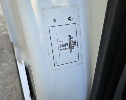 Білий Рено Мастєр, об'ємом двигуна 2.3 л та пробігом 189 тис. км за 19200 $, фото 42 на Automoto.ua