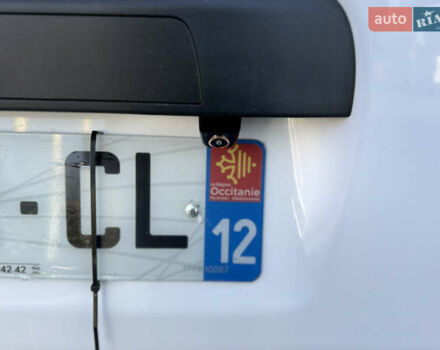 Білий Рено Мастєр, об'ємом двигуна 2.3 л та пробігом 195 тис. км за 17999 $, фото 13 на Automoto.ua