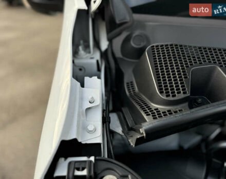 Белый Рено Мастер, объемом двигателя 2.3 л и пробегом 209 тыс. км за 21000 $, фото 89 на Automoto.ua