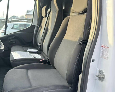 Белый Рено Мастер, объемом двигателя 0 л и пробегом 40 тыс. км за 20300 $, фото 12 на Automoto.ua