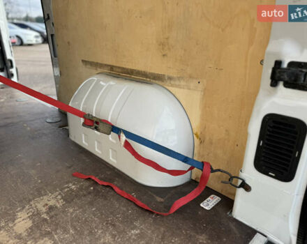 Белый Рено Мастер, объемом двигателя 2.3 л и пробегом 209 тыс. км за 21000 $, фото 108 на Automoto.ua