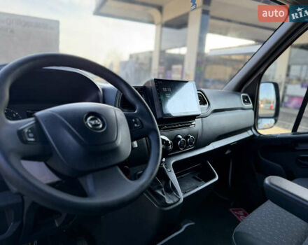 Білий Рено Мастєр, об'ємом двигуна 2.3 л та пробігом 195 тис. км за 17999 $, фото 22 на Automoto.ua