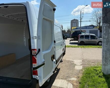 Белый Рено Мастер, объемом двигателя 2.3 л и пробегом 190 тыс. км за 19600 $, фото 45 на Automoto.ua
