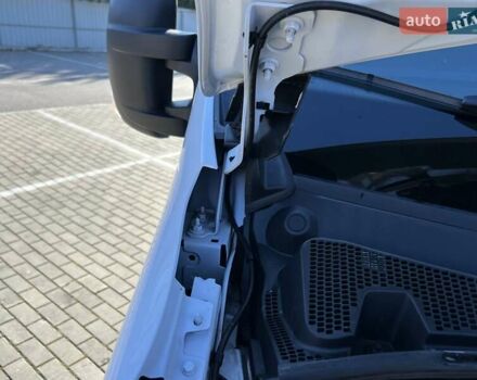 Білий Рено Мастєр, об'ємом двигуна 2.3 л та пробігом 198 тис. км за 18699 $, фото 22 на Automoto.ua