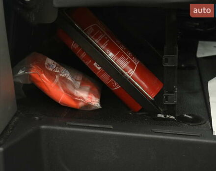 Белый Рено Мастер, объемом двигателя 2.3 л и пробегом 217 тыс. км за 19999 $, фото 43 на Automoto.ua