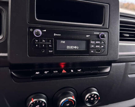 Білий Рено Мастєр, об'ємом двигуна 2.3 л та пробігом 190 тис. км за 19200 $, фото 33 на Automoto.ua