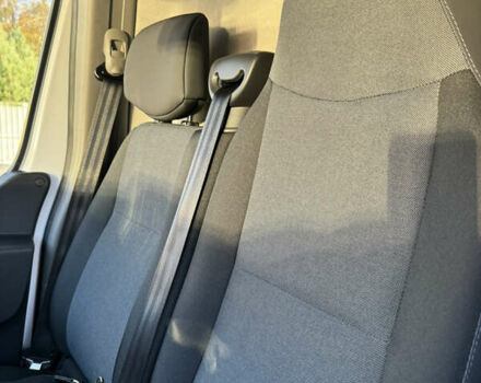 Белый Рено Мастер, объемом двигателя 2.3 л и пробегом 174 тыс. км за 20800 $, фото 21 на Automoto.ua