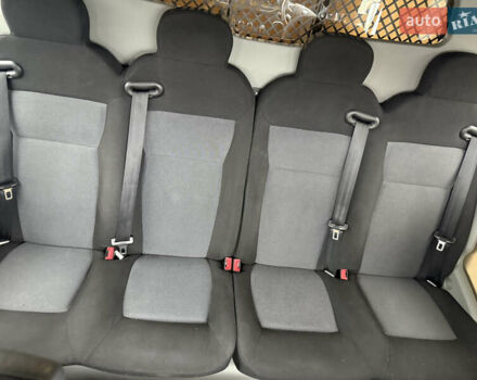 Белый Рено Мастер, объемом двигателя 0 л и пробегом 193 тыс. км за 23900 $, фото 21 на Automoto.ua