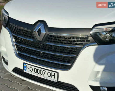 Белый Рено Мастер, объемом двигателя 2.5 л и пробегом 155 тыс. км за 20000 $, фото 9 на Automoto.ua