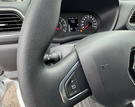 Рено Мастер 2020 в Киеве на Automoto.ua Белый Рено Мастер, объемом двигателя 2.3 л и пробегом 252 тыс. км за 25700 $, фото 15 на Automoto.ua