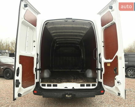 Белый Рено Мастер, объемом двигателя 2.3 л и пробегом 217 тыс. км за 19999 $, фото 35 на Automoto.ua