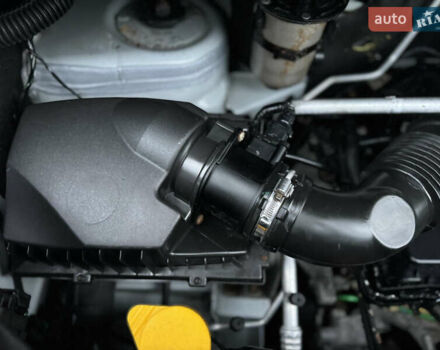 Белый Рено Мастер, объемом двигателя 2.3 л и пробегом 174 тыс. км за 21500 $, фото 89 на Automoto.ua