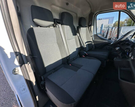 Білий Рено Мастєр, об'ємом двигуна 2.3 л та пробігом 226 тис. км за 20200 $, фото 25 на Automoto.ua