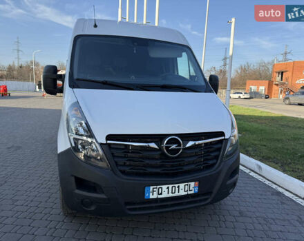 Білий Рено Мастєр, об'ємом двигуна 2.3 л та пробігом 195 тис. км за 17999 $, фото 2 на Automoto.ua