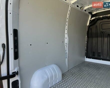 Білий Рено Мастєр, об'ємом двигуна 2.3 л та пробігом 198 тис. км за 18699 $, фото 15 на Automoto.ua