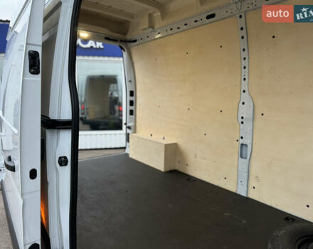 Белый Рено Мастер, объемом двигателя 2.3 л и пробегом 174 тыс. км за 21500 $, фото 46 на Automoto.ua