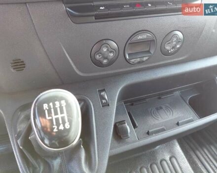 Белый Рено Мастер, объемом двигателя 2.3 л и пробегом 280 тыс. км за 17900 $, фото 61 на Automoto.ua
