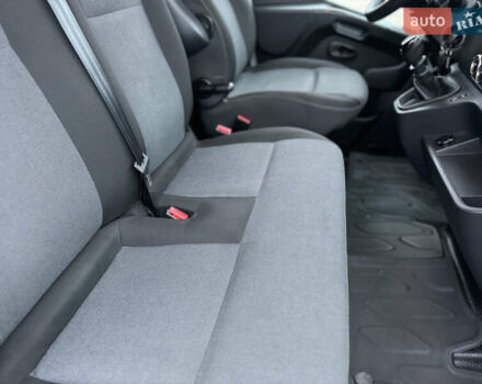 Белый Рено Мастер, объемом двигателя 2.3 л и пробегом 174 тыс. км за 21500 $, фото 52 на Automoto.ua