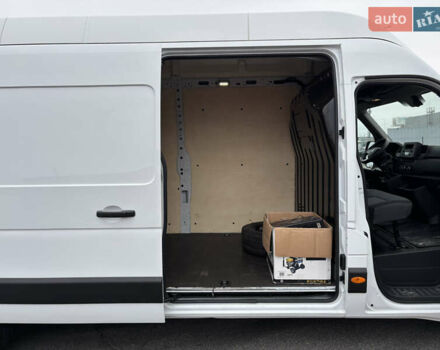 Білий Рено Мастєр, об'ємом двигуна 2.3 л та пробігом 175 тис. км за 19900 $, фото 15 на Automoto.ua