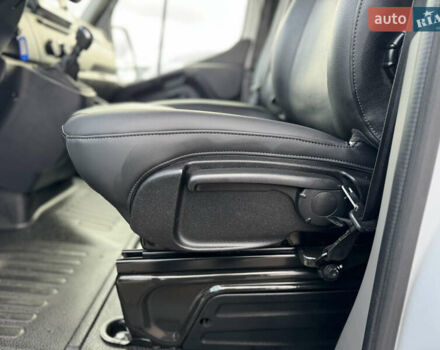 Белый Рено Мастер, объемом двигателя 2.3 л и пробегом 209 тыс. км за 21000 $, фото 36 на Automoto.ua