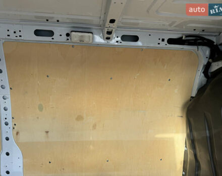 Белый Рено Мастер, объемом двигателя 2.3 л и пробегом 209 тыс. км за 21000 $, фото 97 на Automoto.ua