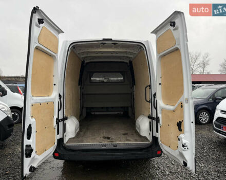 Белый Рено Мастер, объемом двигателя 0 л и пробегом 193 тыс. км за 23900 $, фото 8 на Automoto.ua