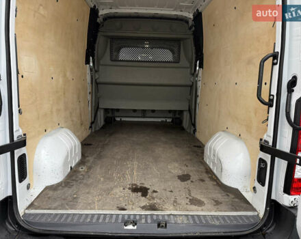 Белый Рено Мастер, объемом двигателя 0 л и пробегом 193 тыс. км за 23900 $, фото 11 на Automoto.ua