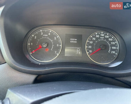 Белый Рено Мастер, объемом двигателя 2.5 л и пробегом 155 тыс. км за 20000 $, фото 10 на Automoto.ua