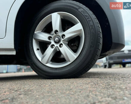 Белый Рено Мастер, объемом двигателя 2.3 л и пробегом 174 тыс. км за 21500 $, фото 19 на Automoto.ua