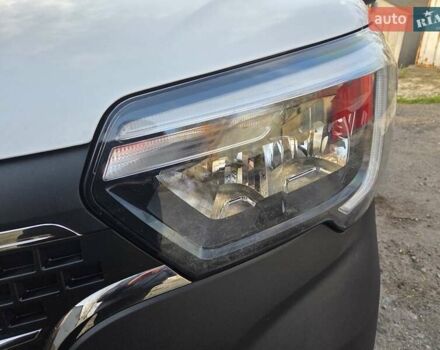 Білий Рено Мастєр, об'ємом двигуна 2.3 л та пробігом 189 тис. км за 19200 $, фото 31 на Automoto.ua