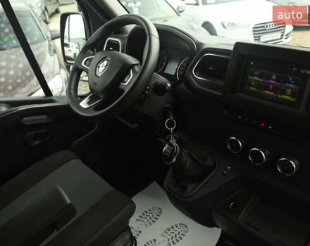 Белый Рено Мастер, объемом двигателя 2.3 л и пробегом 217 тыс. км за 19999 $, фото 45 на Automoto.ua