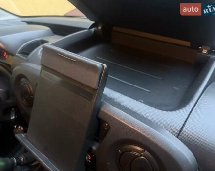 Білий Рено Мастєр, об'ємом двигуна 2.3 л та пробігом 267 тис. км за 16700 $, фото 73 на Automoto.ua