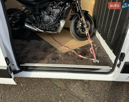 Белый Рено Мастер, объемом двигателя 2.3 л и пробегом 209 тыс. км за 21000 $, фото 94 на Automoto.ua