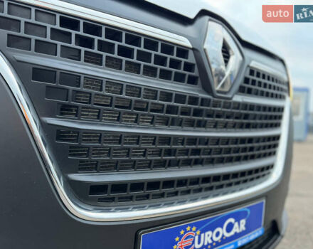 Белый Рено Мастер, объемом двигателя 2.3 л и пробегом 174 тыс. км за 21500 $, фото 15 на Automoto.ua