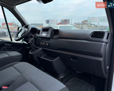 Белый Рено Мастер, объемом двигателя 2.3 л и пробегом 174 тыс. км за 21500 $, фото 53 на Automoto.ua