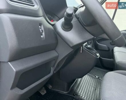 Рено Мастер 2020 в Дубно на Automoto.ua Белый Рено Мастер, объемом двигателя 2.3 л и пробегом 201 тыс. км за 18600 $, фото 53 на Automoto.ua