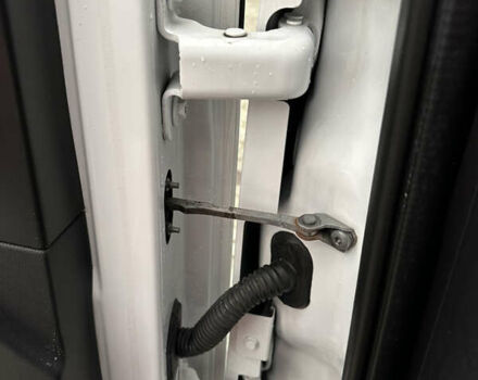 Білий Рено Мастєр, об'ємом двигуна 2.3 л та пробігом 190 тис. км за 19200 $, фото 18 на Automoto.ua