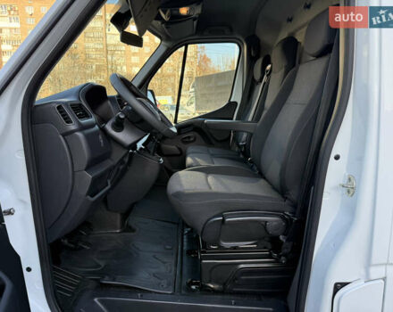 Білий Рено Мастєр, об'ємом двигуна 2.3 л та пробігом 187 тис. км за 21900 $, фото 29 на Automoto.ua