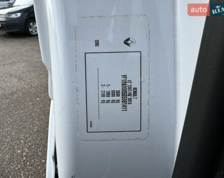 Белый Рено Мастер, объемом двигателя 2.3 л и пробегом 209 тыс. км за 21000 $, фото 73 на Automoto.ua