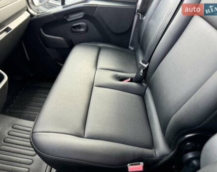 Белый Рено Мастер, объемом двигателя 2.3 л и пробегом 209 тыс. км за 21000 $, фото 41 на Automoto.ua