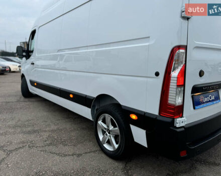 Белый Рено Мастер, объемом двигателя 2.3 л и пробегом 174 тыс. км за 21500 $, фото 27 на Automoto.ua