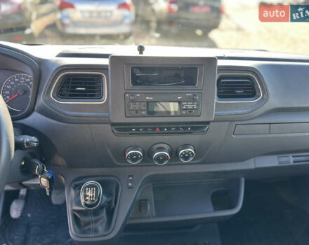 Білий Рено Мастєр, об'ємом двигуна 2.3 л та пробігом 226 тис. км за 20200 $, фото 22 на Automoto.ua