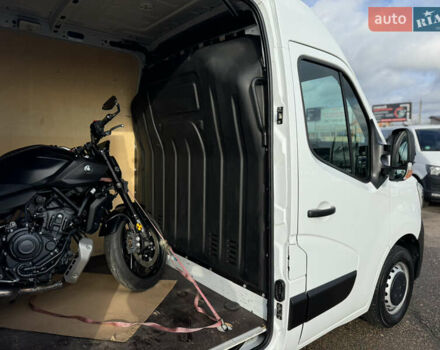 Белый Рено Мастер, объемом двигателя 2.3 л и пробегом 209 тыс. км за 21000 $, фото 93 на Automoto.ua