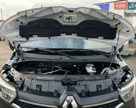 Белый Рено Мастер, объемом двигателя 2.3 л и пробегом 209 тыс. км за 21000 $, фото 81 на Automoto.ua