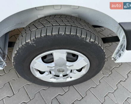 Білий Рено Мастєр, об'ємом двигуна 2.3 л та пробігом 187 тис. км за 21900 $, фото 18 на Automoto.ua