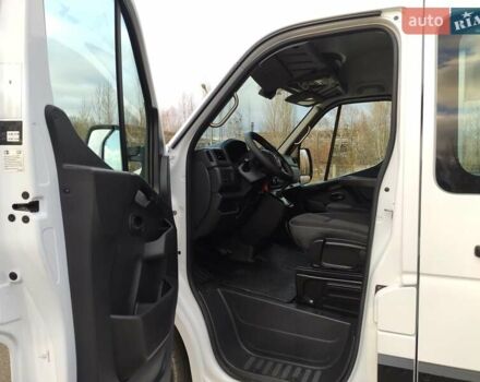 Білий Рено Мастєр, об'ємом двигуна 2.3 л та пробігом 180 тис. км за 17500 $, фото 23 на Automoto.ua