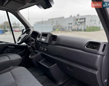 Білий Рено Мастєр, об'ємом двигуна 2.3 л та пробігом 175 тис. км за 19900 $, фото 13 на Automoto.ua