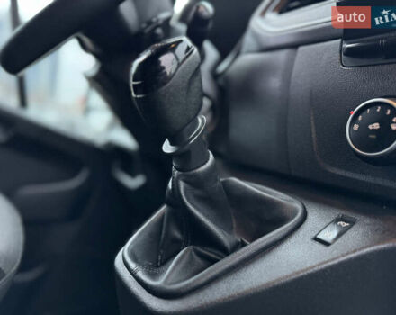 Белый Рено Мастер, объемом двигателя 2.3 л и пробегом 174 тыс. км за 21500 $, фото 62 на Automoto.ua