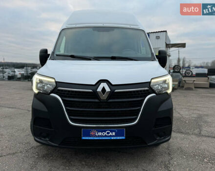 Белый Рено Мастер, объемом двигателя 2.3 л и пробегом 174 тыс. км за 21500 $, фото 2 на Automoto.ua