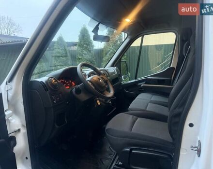 Білий Рено Мастєр, об'ємом двигуна 2.3 л та пробігом 267 тис. км за 16700 $, фото 56 на Automoto.ua